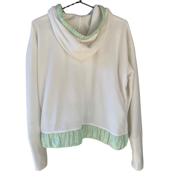 FP Movement Snood Mood Layer in Ivory/Sage. Size Small. NWOT - Picture 13 of 15